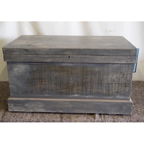 482 - Large tool chest