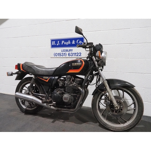 858 - Yamaha XJ550 motorcycle. 1981. 528cc.
Frame No. 4V8000216Z.
Engine No. 4V82162.
Needs recommissionin... 