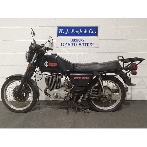 812 - MZ motorcycle. 1984. 243cc.
Frame no. 2185705
Engine no. 1203524
Property of deceased estate. 
Reg. ... 