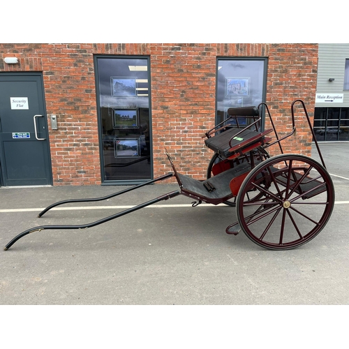 1353 - Bennington Buccaneer 2 wheel horse drawn carriage with adjustable axles and seats. Comes with docume... 