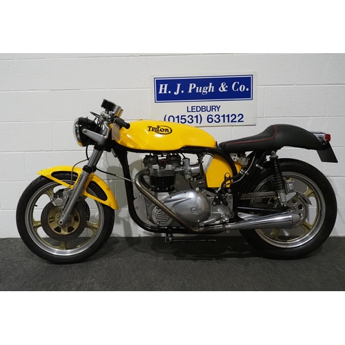 827 - Triton motorcycle. 1978. 750cc.
Frame no. P148134
Engine no. T140VDX06879
This Triton comes with a T... 