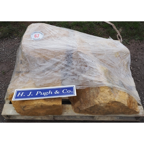 67 - Pallet of Cotswold stone