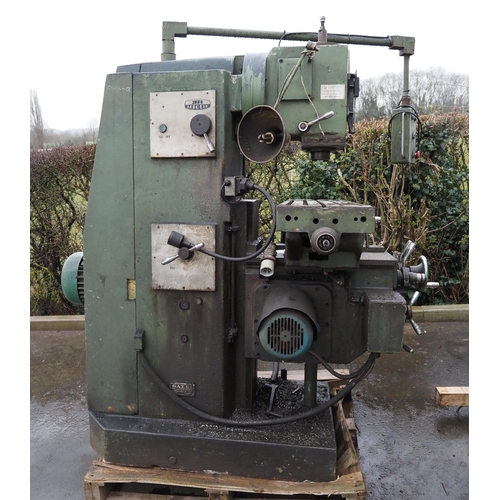 1598 - Gate Giewont Type FYD32 No.2 vertical milling machine