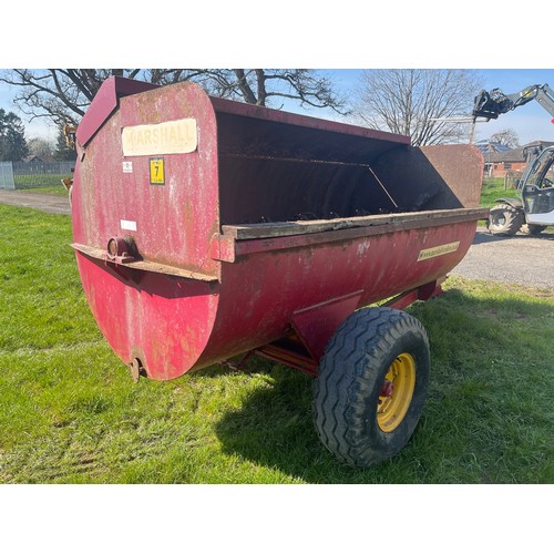 1511 - Marshall 7cu yd muck spreader, 2006. S/No. A66131. New hydraulic pipe, 1 owner, done very little wor... 