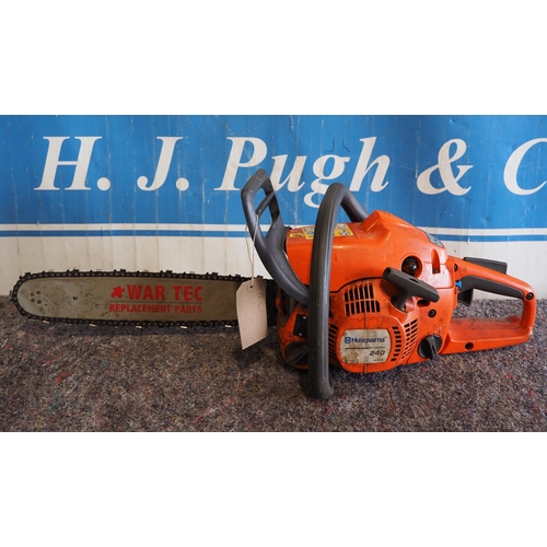 567 - Husqvarna 240 petrol chainsaw