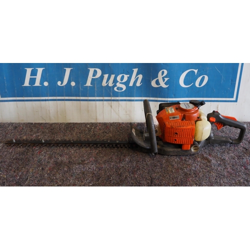 581 - Husqvarna petrol hedgecutter