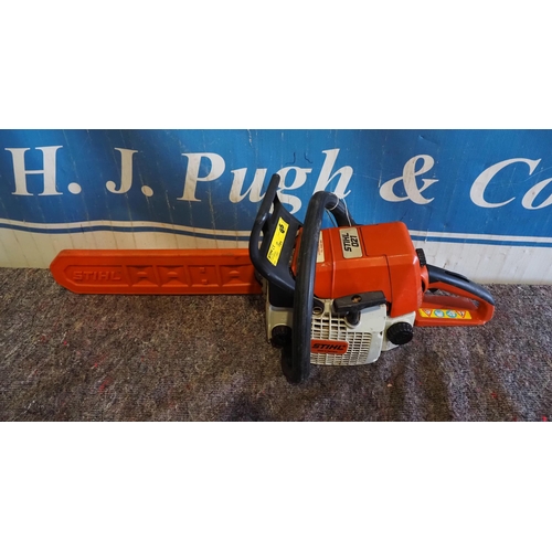 611 - Stihl 021 chainsaw