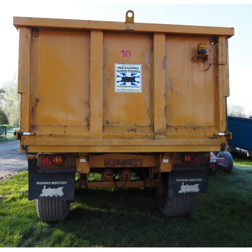 1375 - Richard Western twin axle SF14 14ton grain trailer on air brakes, 2009