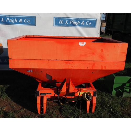 1381 - Kuhn MDS 221 fertiliser spinner