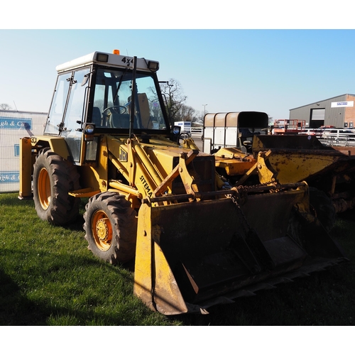 1425 - JCB 3CX Sitemaster. Runs and drives. C/w with extra-dig and 4 in 1 bucket. Showing 9492 hours. Reg. ... 