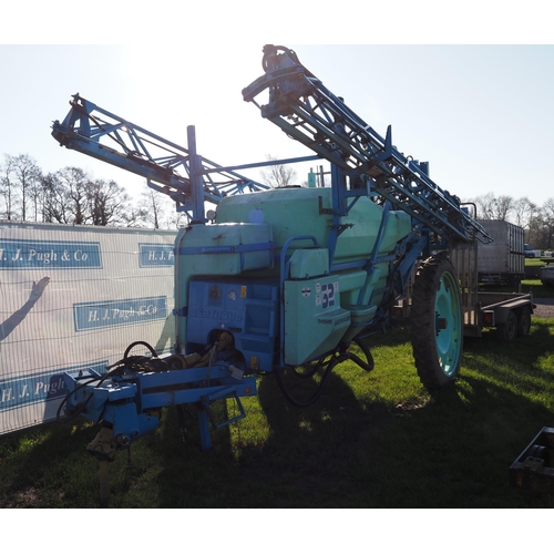 1439 - Berthoud trailed sprayer 24m