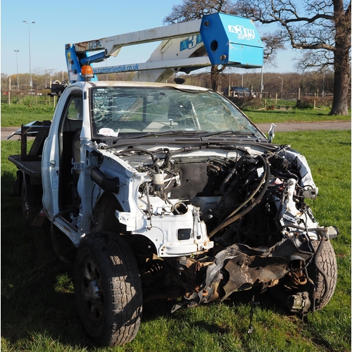 1476 - Toyota Hilux 4x4, 2014 2.5td rolling chassis with CPL A314 access platform.
No engine or gearbox and... 