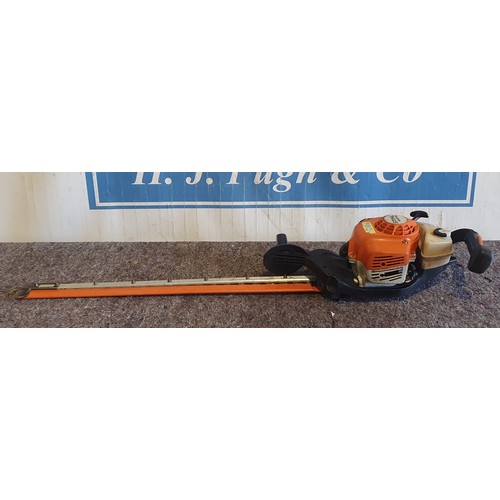 574 - Stihl HS87R petrol hedgecutter