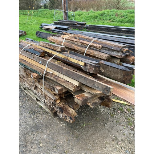 962 - Pallets of reclaimed timbers - 2