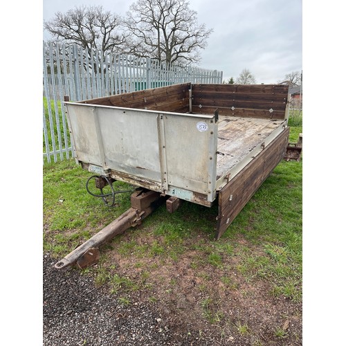 1573 - Tipping trailer