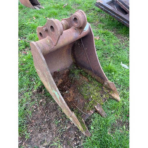 1563 - Digger bucket 1½ft