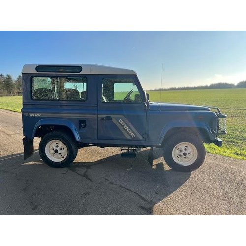 1575 - Land Rover Defender 90. 1988/89. Diesel. 167338 miles. Full 12 months mot, rear seats fitted, brand ... 