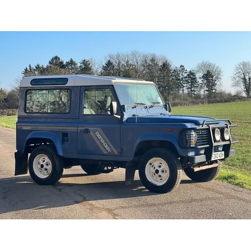 1575 - Land Rover Defender 90. 1988/89. Diesel. 167338 miles. Full 12 months mot, rear seats fitted, brand ... 