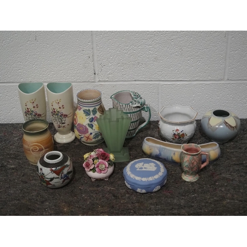 331 - Quantity of pots, vases etc. to include Beswick and oriental style pot