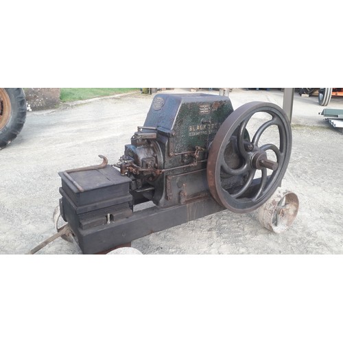 1408 - Blackstone JHSI spring injection engine, 10HP. Original condition, on trolley. Runs c/w exhaust pot