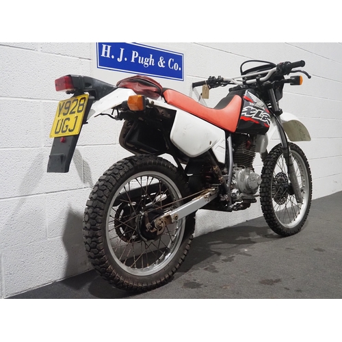 Honda XLR 125 trail bike, 2001, 124cc. Frame no. HK006702 Engine 