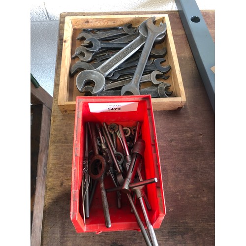 1479 - Quantity of spanners. Some Lister