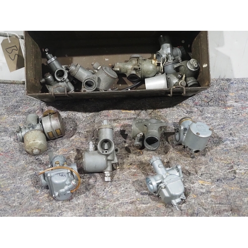 684 - Assorted Amal and Mikuni carburettor parts