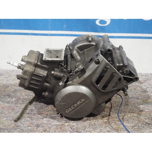 694 - Gilera KZ125 engine parts