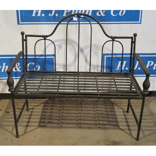 842 - Metal garden bench