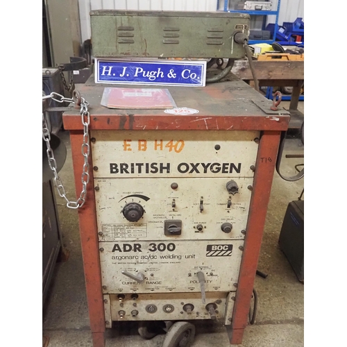 125 - BOC ADR300 AC/DC argon ARC welder, 3 phase