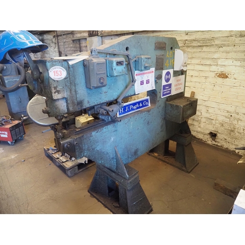 153 - Pullmax type P5-2 metal worker