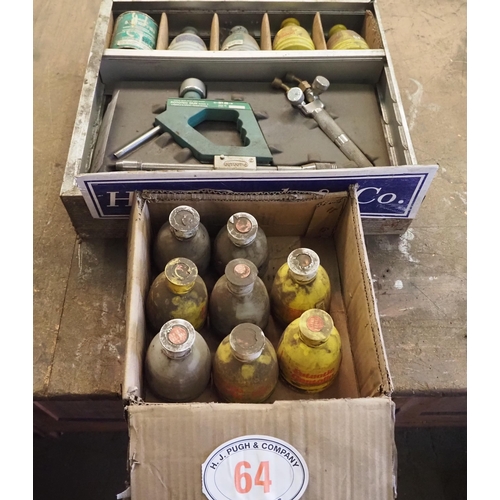 64 - Eutectic and Castolin Rototec metal spray kit and additional powders