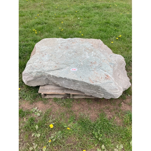 836 - Large rockery stone