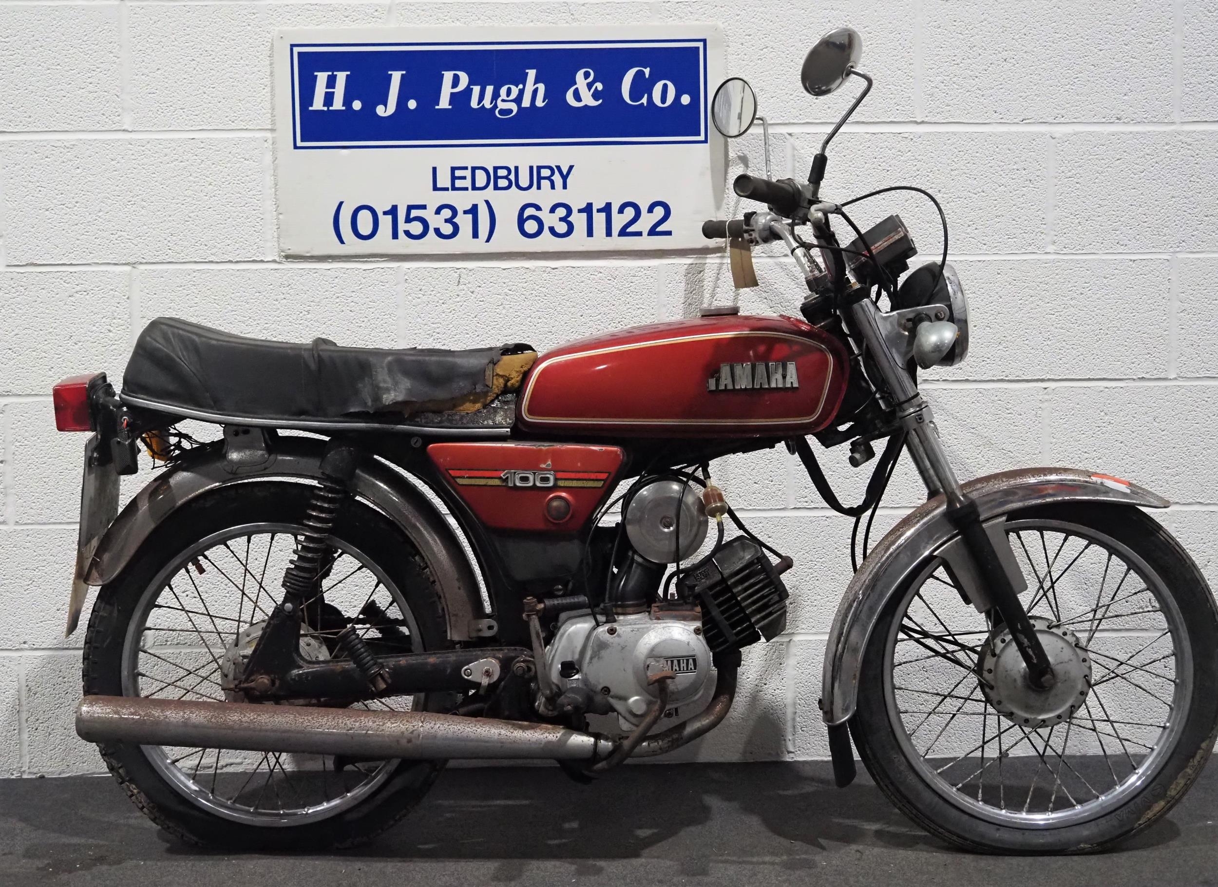 Yamaha YB100 motorcycle project, 1985, 97cc. Has been stored
