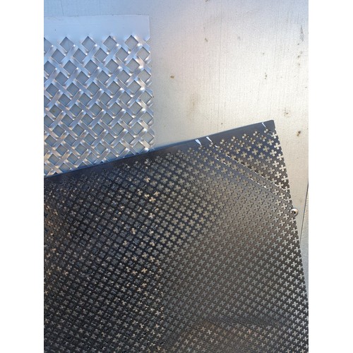 241 - 2 Pieces of radiator screen mesh