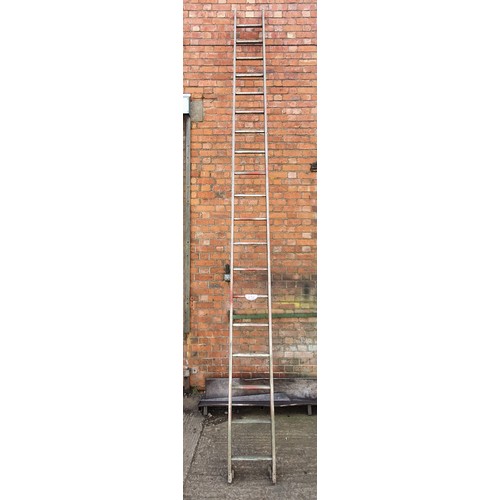 243 - 16ft Aluminium ladder