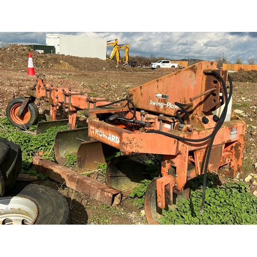 156 - Howard 5 furrow swing plough