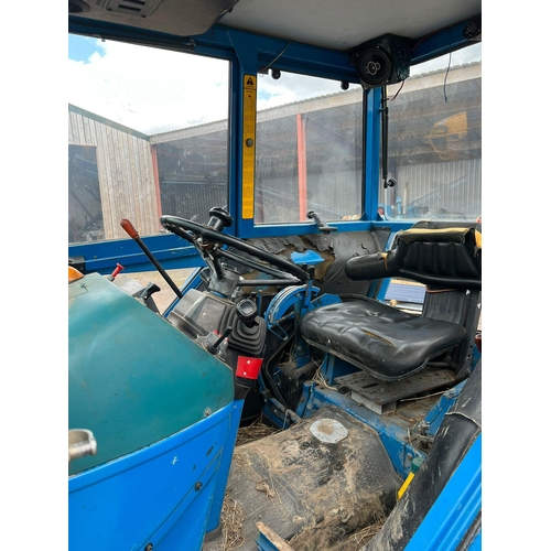 180 - Ford 4610 series II tractor. C/w loader, bucket, forks and pallet tines. Runner, showing 4671 hours.... 