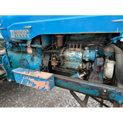 181 - Roadless Fordson Major diesel tractor. 1956. Runner. SN- LMR369. Reg. LMR 369. V5
