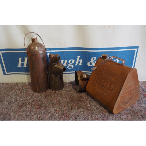 692 - Modern oil cans and jugs with Gulf logo