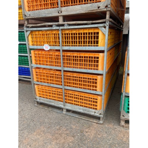 152 - Anglian poultry module system to include 12 baskets