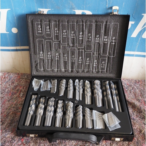 758 - 170 Piece HSS drill bit set