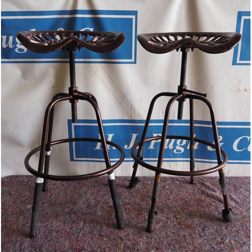 761 - Tractor seat stools - 2