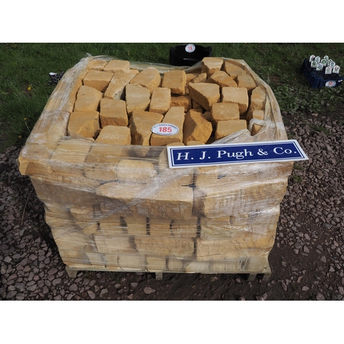 185 - Pallet of Cotswold bricks