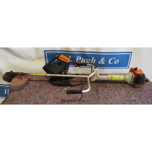 722 - Stihl FS300 brushcutter and harness