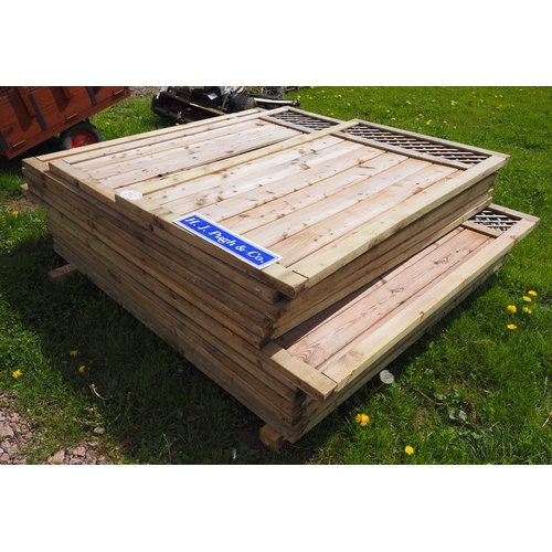 242 - Quantity of garden fence panels. 69” x 72” avg.