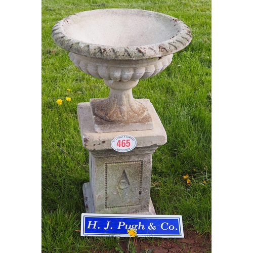 465 - Urn on plinth