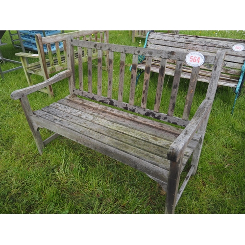 564 - 4ft Wooden bench