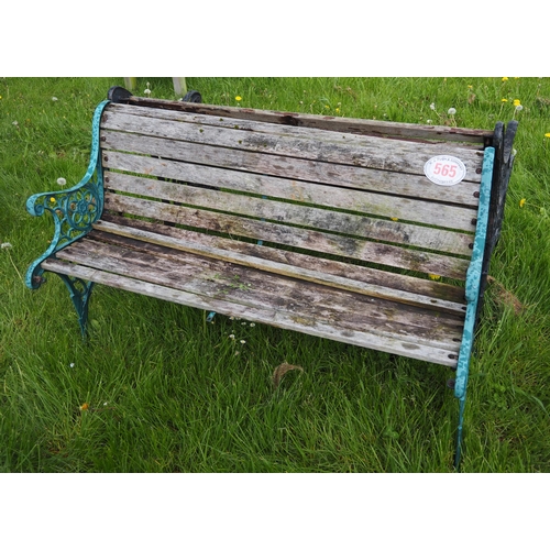 565 - Garden benches - 2