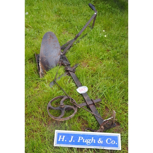 583 - Pony drawn single furrow plough